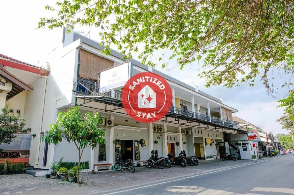 Sawojajar Inn Malang Ngoại thất bức ảnh
